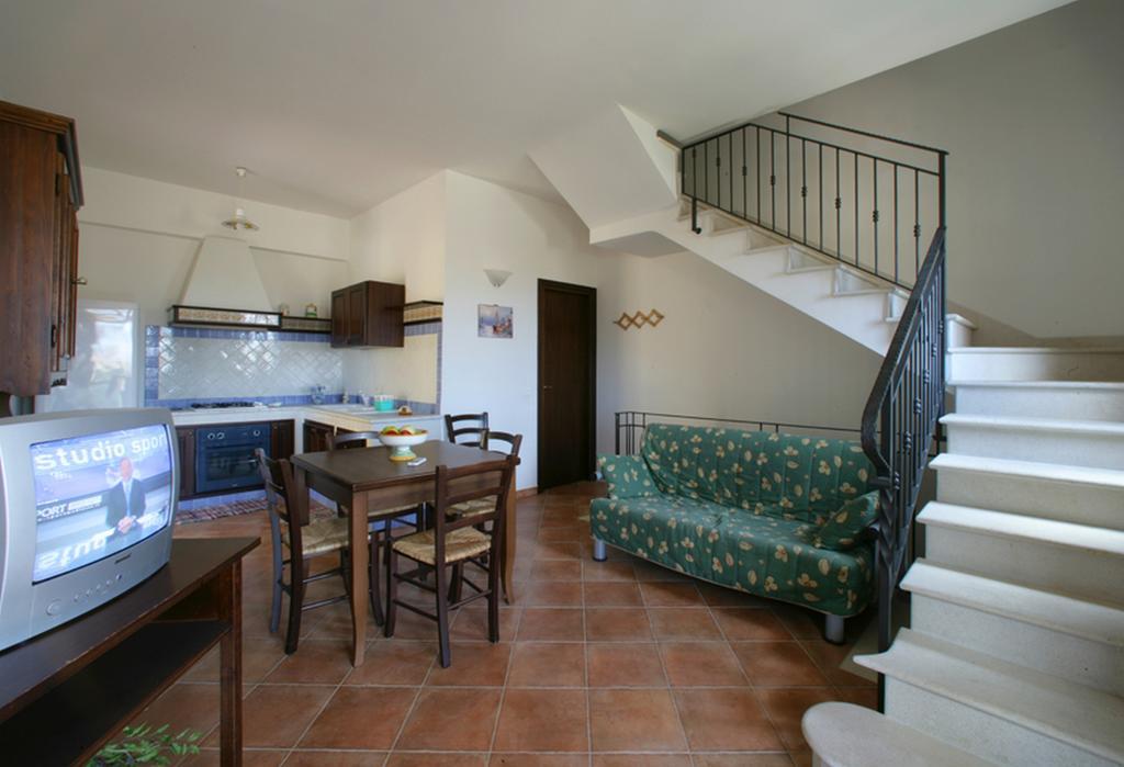Villa Baia Di Cornino Custonaci Szoba fotó